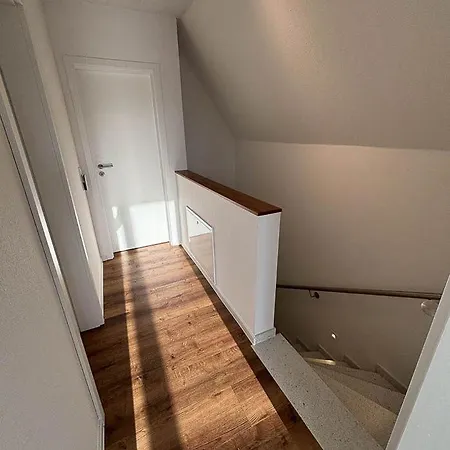 Carolinensieler Kuestenhaeuschen E * Carolinensiel