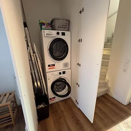 Carolinensieler Kuestenhaeuschen E * Carolinensiel