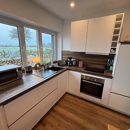 Carolinensieler Kuestenhaeuschen E * Carolinensiel