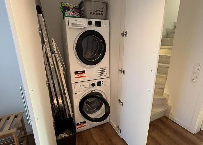 Carolinensieler Kuestenhaeuschen E * Carolinensiel